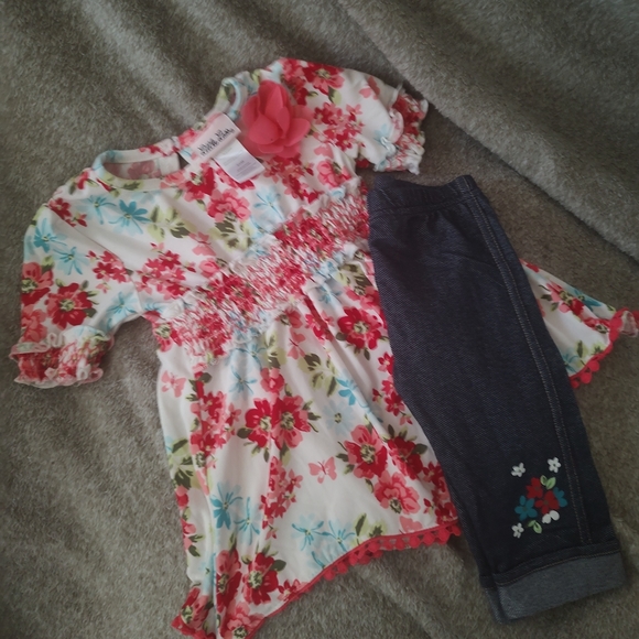Little Lass Capri Outfit sz 24mths